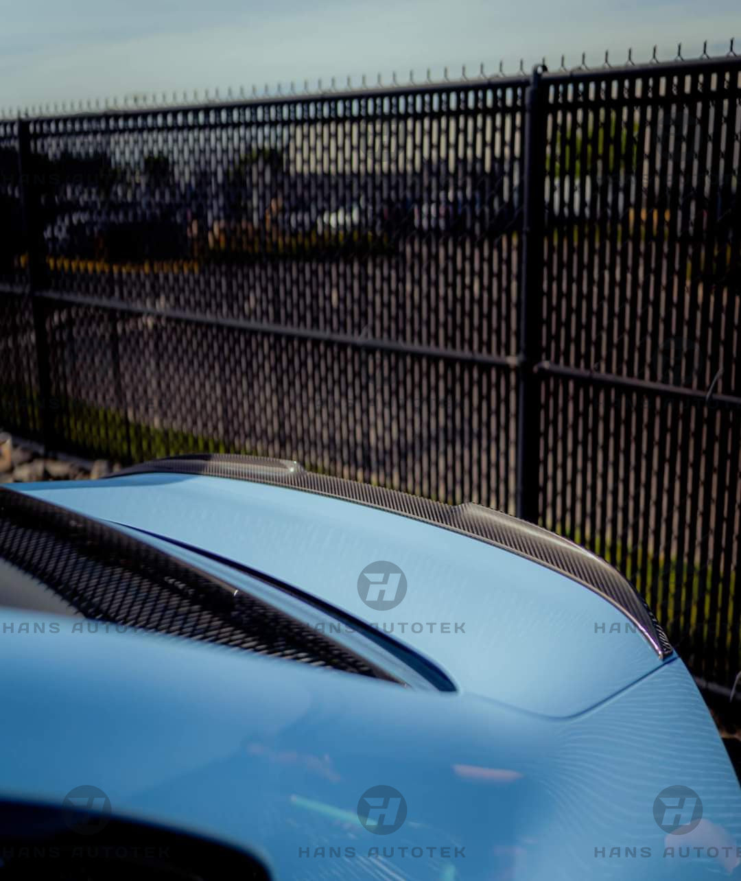 V STYLE REAL CARBON FIBER REAR TRUNK SPOILER FOR BMW M2 G87 & 2 SERIES G42 COUPE (Copy)